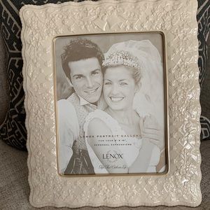 Lenox Frame 8”x10”